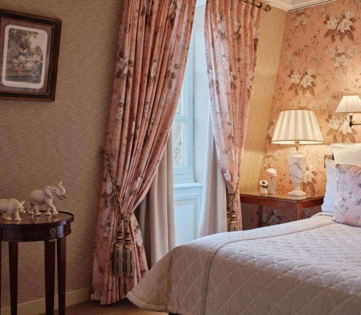 Domaine Les Crayeres Hotel Reims Phòng bức ảnh