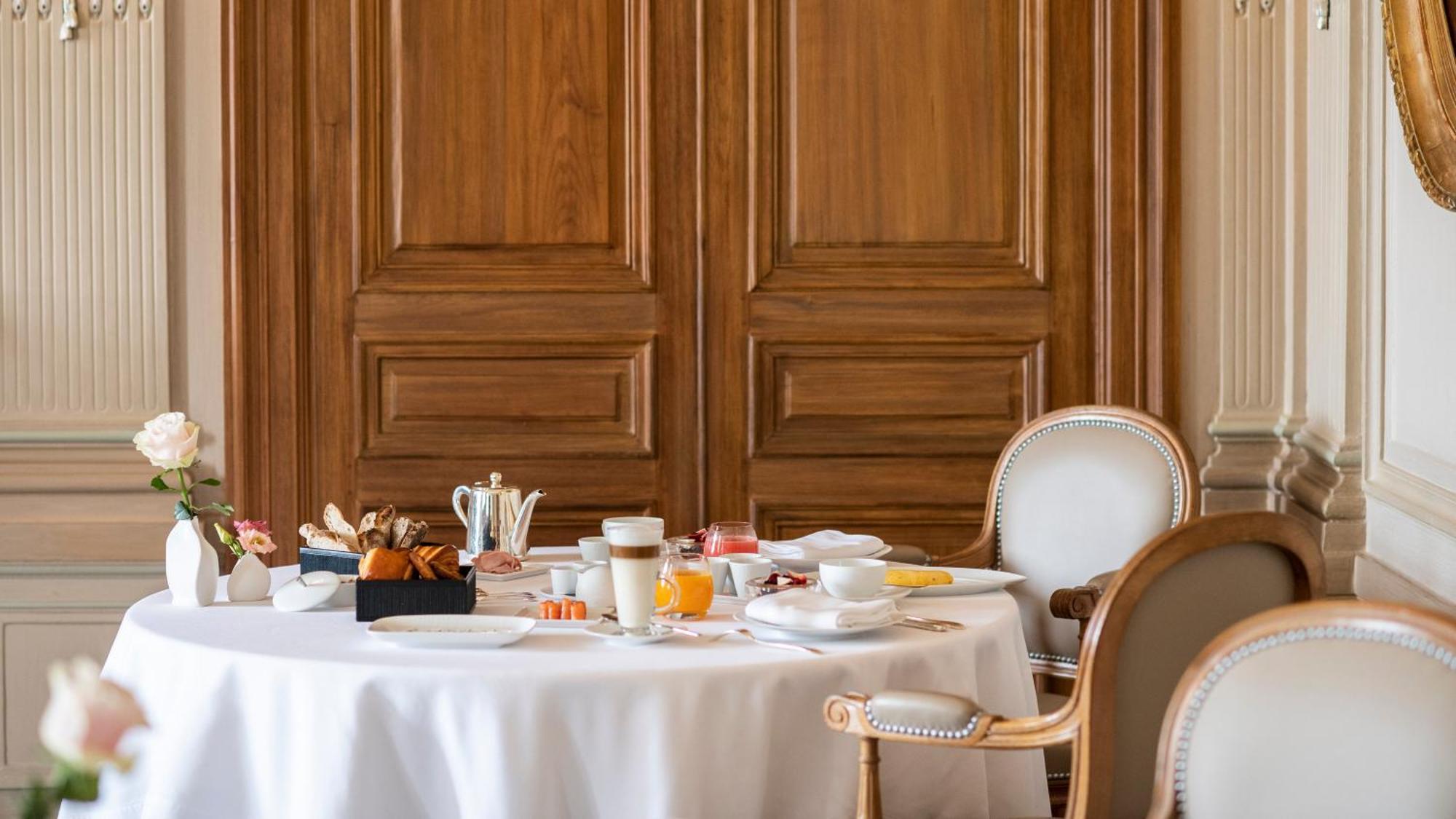 Domaine Les Crayeres Hotel Reims Ngoại thất bức ảnh
